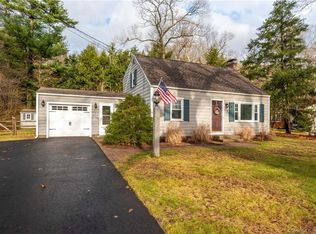 11 Sunrise Ter, Weatogue, CT 06089