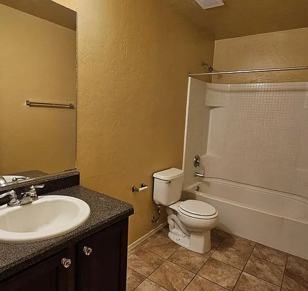 5072 E Fishhook Ct — Photo 12