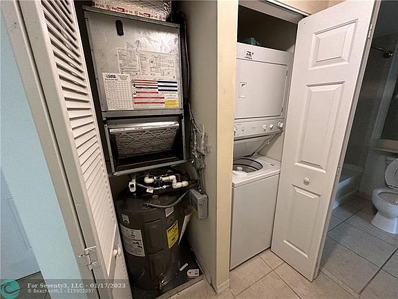 5th image of 2421 NE 65th St #2-217