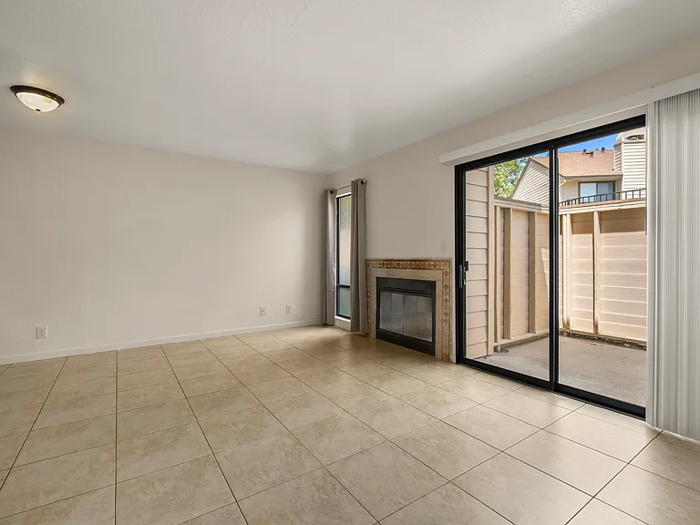 5607 Walnut Ave #9 — Photo 15