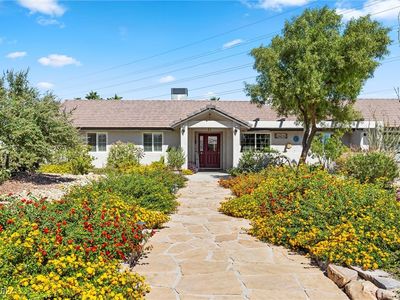 8660 Hickam Ave, Las Vegas, NV, 89129