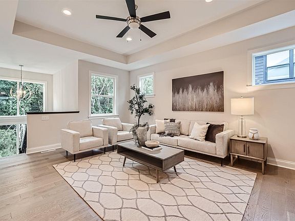 4th image of 11798 Azure Ln