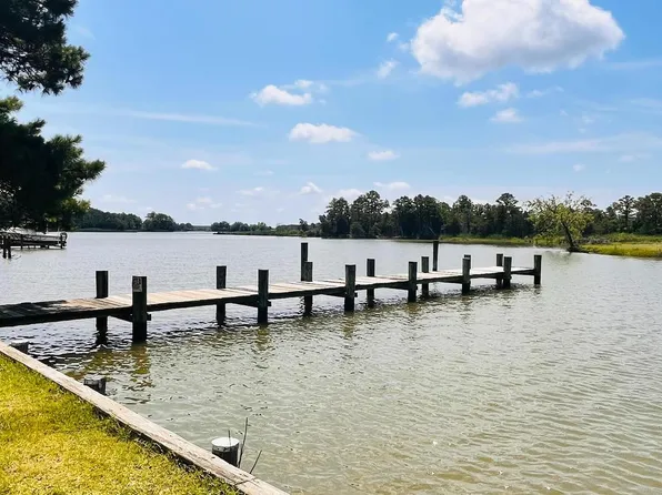 1609 Heliport Rd, Woolford, MD 21677