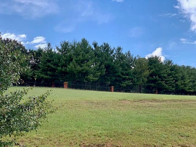 1st image of 1130 Stonehenge Dr Lot 22