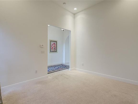 5th image of 5025 Iron Horse Way