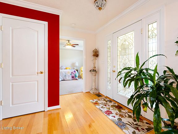 4th image of 10709 Grape Arbor Dr