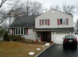11 Aberdeen Ter, New Monmouth, NJ 07748