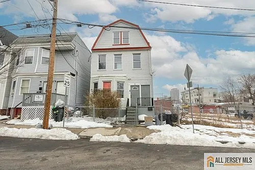 410 Chadwick Ave Photo 1