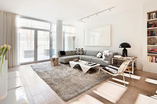 Sold by Meisel Real Estate | media 20