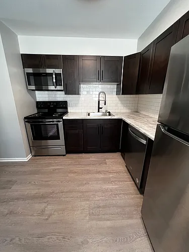 1309 Ruskin St Photo 1