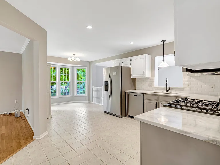 10929 Park Rd — Photo 9