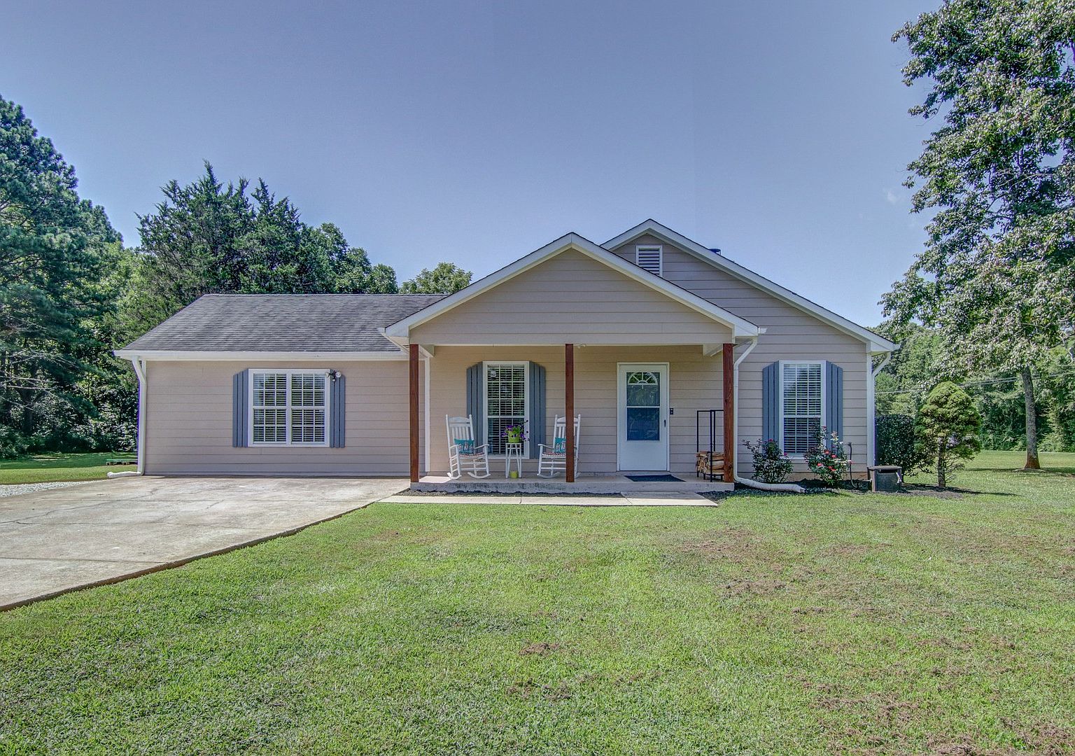 1083 McDaniel St, Monroe, GA 30655 Zillow