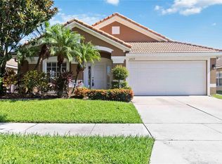 6429 Winder Oaks Blvd, Orlando, FL 32819
