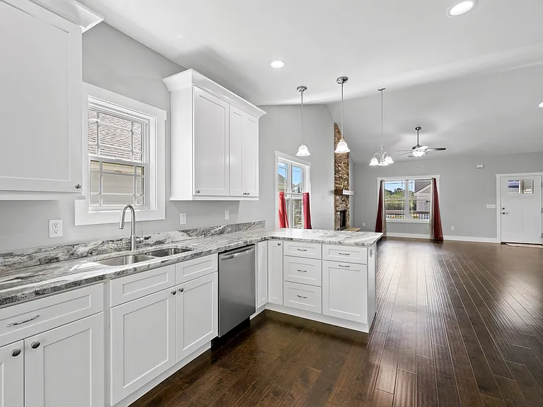 80 Leyland Cir — Photo 10