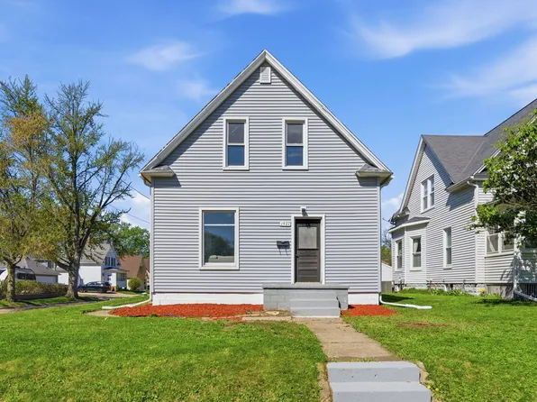 1927 14th St, Moline, IL 61265