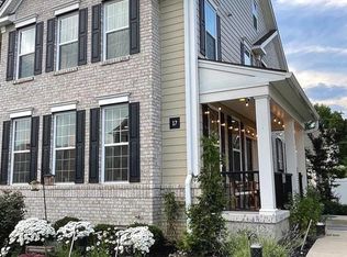 17 Peacock Way, Princeton Junction, NJ 08540