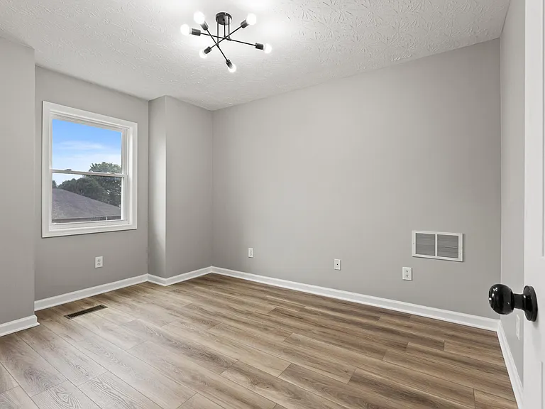 105 Bay Hill Dr — Photo 14