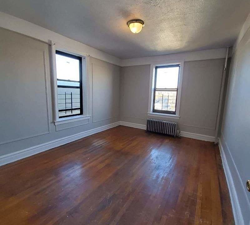 1st image of 85 Clarkson Ave APT 6C
