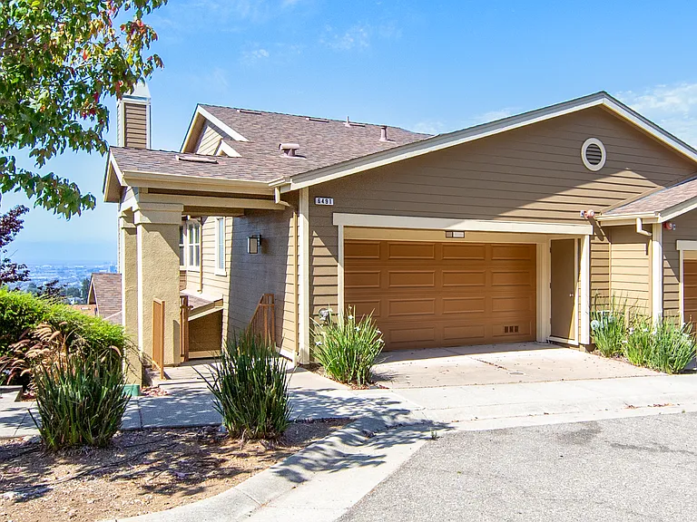 6491 Bayview Dr #1 — Photo 40