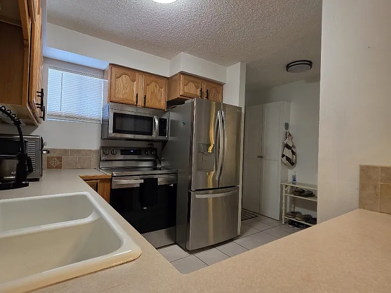 22375 Edgewater Dr — Photo 8