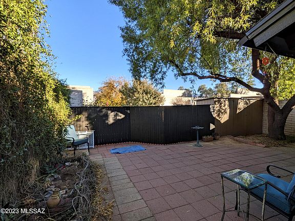 5th image of 5701 E Glenn St