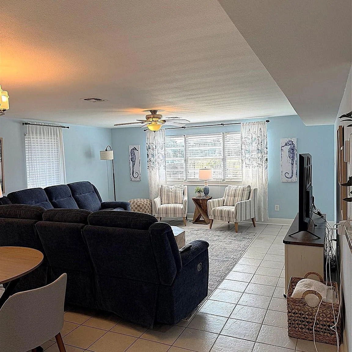 3 bed, 2.0 bath, 1600 sqft, $1,700 — Photo 3