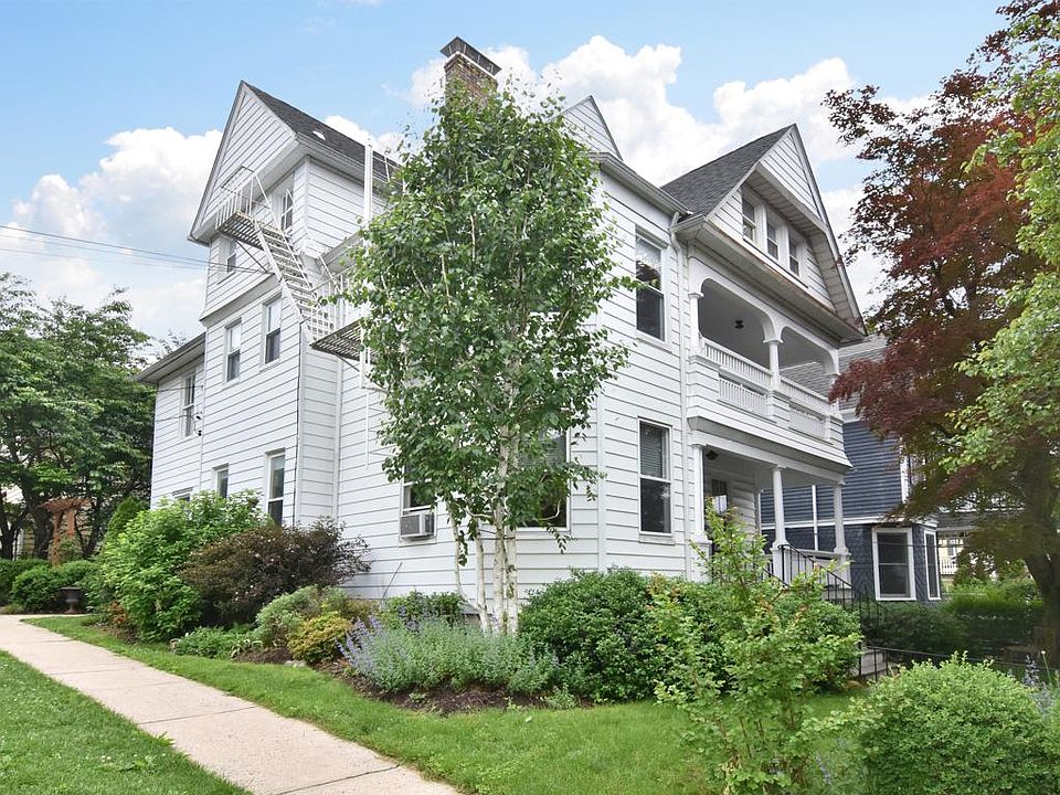 Multi-family Victorian located right in the Heart of the Village of Irvington.