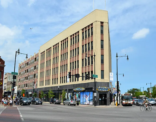 4015 N Milwaukee Ave Unit 307 photo 1