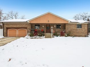 2300 Bellaire Ct, Des Plaines, IL 60016