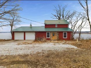 31 Bluff Park Rd, Montrose, IA