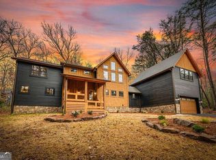 45 Shermans Ct, McCaysville, GA 30555