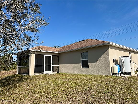 5th image of 3206 Sunshine Blvd S