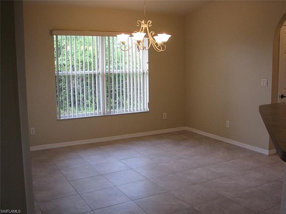 5th image of 1109 Chapel Ave