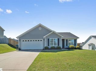 8 Clematis Dr, Taylors, SC 29687