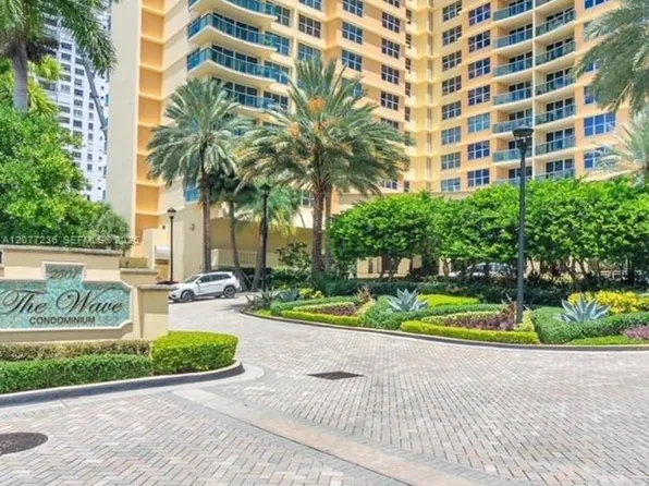 2501 S Ocean Dr, Hollywood, FL