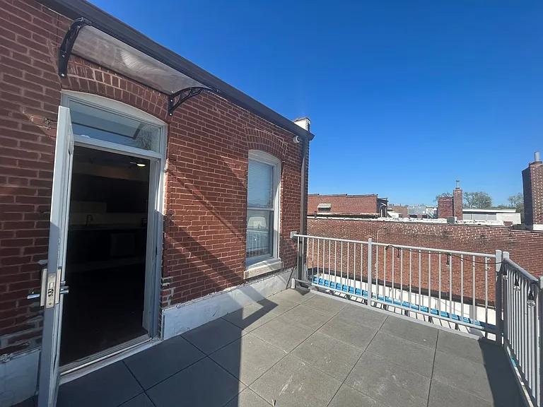 4230-36 Manchester Ave — Photo 16