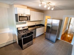 872 Huntington Ave #3C, Boston, MA 02115