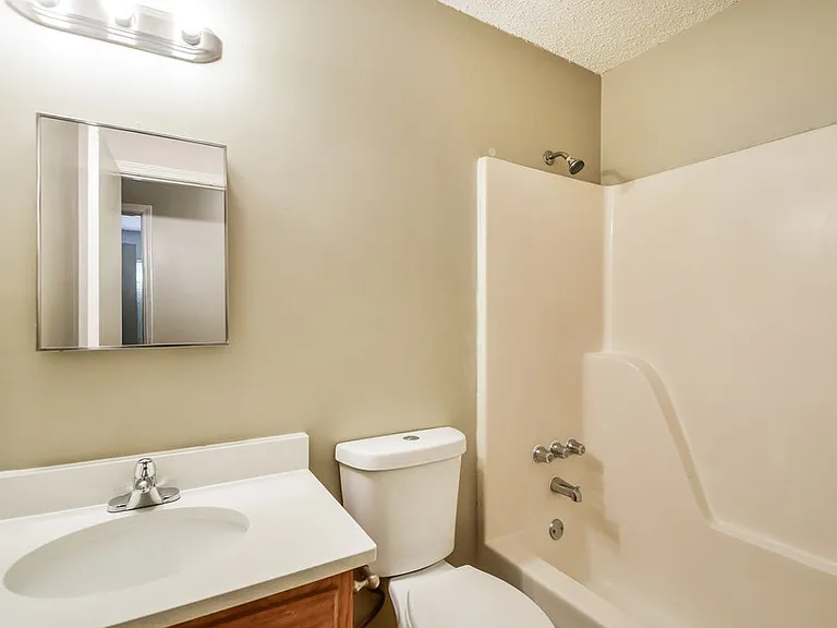 6763 Ashland Dr — Photo 12