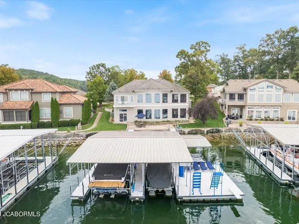 63 Pebble Beach Dr, Sunrise Beach, MO 65079