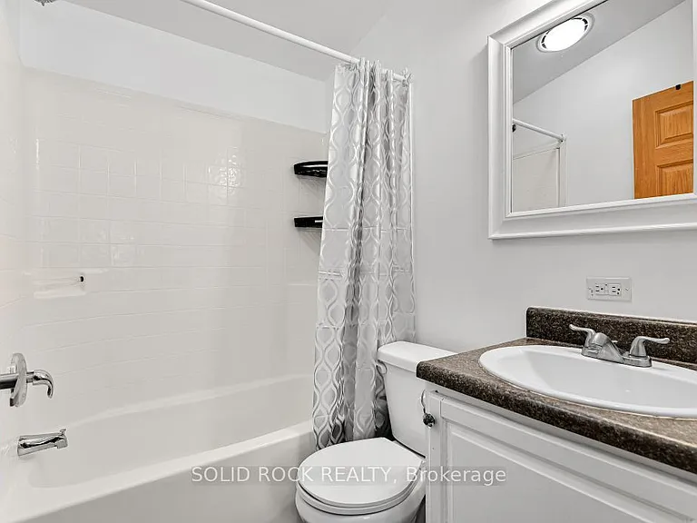 3535 Saint Joseph Blvd #90 — Photo 14