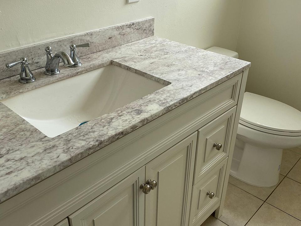 2nd image of 4510 Hamilton Ave APT 2