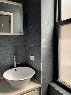 Rented by Compass | media 27