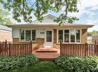 5522 Otto Pl, Oak Lawn, IL 60453