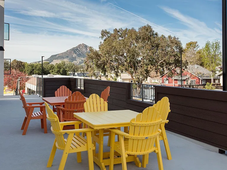 1340 Taft St — Photo 10