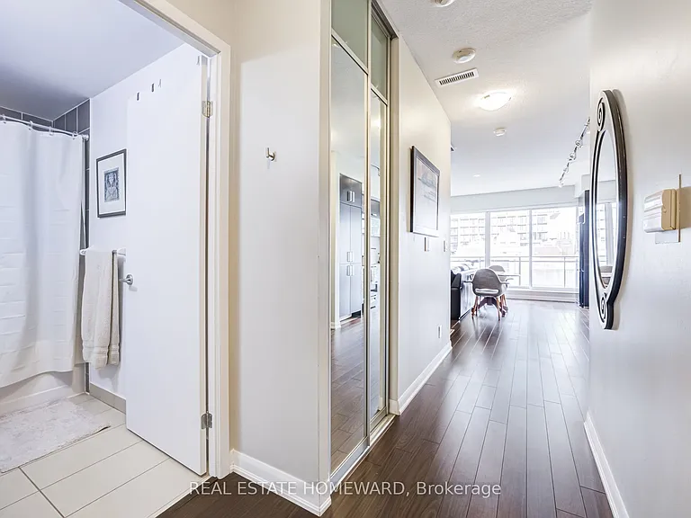 205 Frederick St #1001 — Photo 5