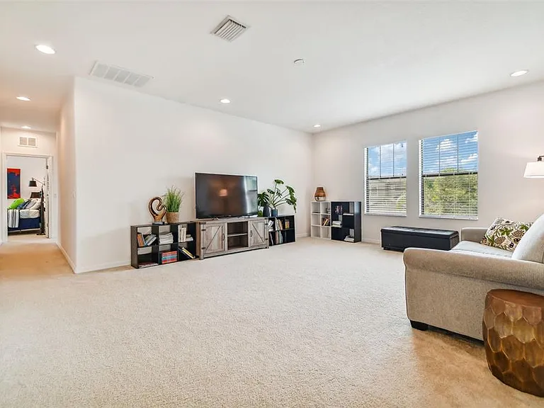10627 Mistflower Ln — Photo 24