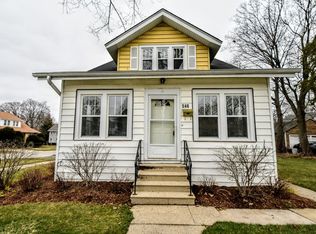 546 South Ave, Waukegan, IL 60085