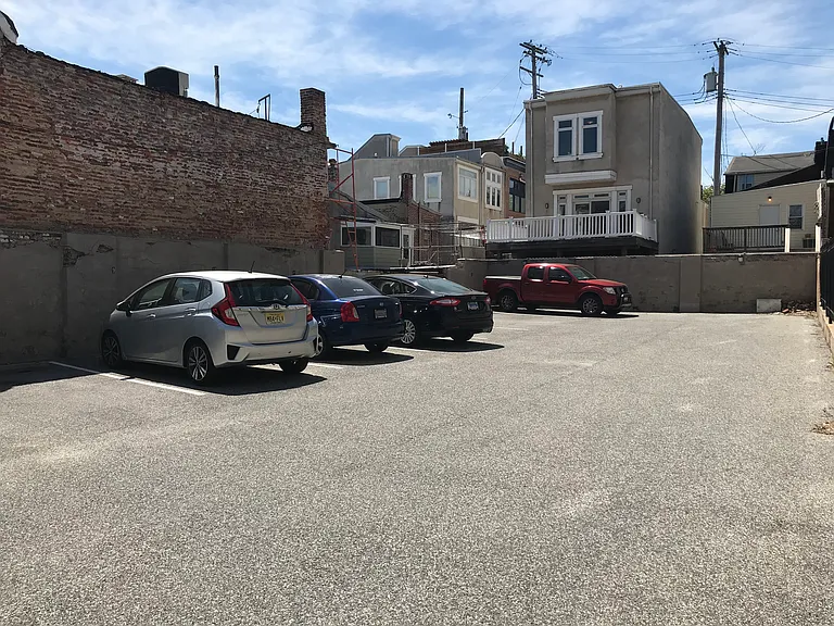 518 S Ann St #E — Photo 10