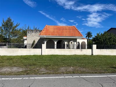 8505 SW 2nd St, Miami, FL, 33144