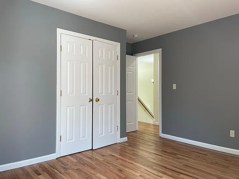 765 Hart St — Photo 29